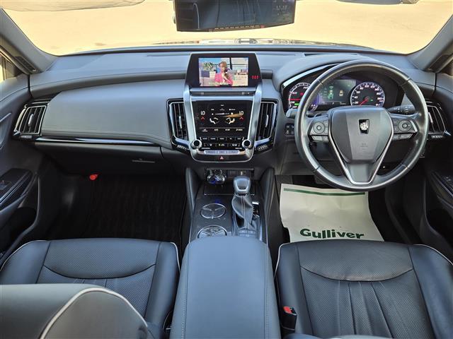 クラウンハイブリッド ＲＳアドバンス　ムーンルーフ　Ｗｅｄｓ製Ｋｒａｎｚｅアルミホイール（２０インチ）　社外ミラー型レーダー　パノラミックビューモニター　トヨタセーフティセンス　Ｄ＋Ｎ席シートヒーター　Ｄ＋Ｎ席ベンチレーション（42枚目）