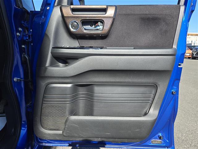 Ｎ－ＢＯＸカスタム Ｇ・Ｌターボホンダセンシング　ターボ車　レーダークルーズコントロール　ビルトインＥＴＣ２．０　ドライブレコーダー　純正ＳＤナビ（ＶＸＭ－２０４ＶＦｉ）　Ｂｌｕｅｔｏｏｔｈオーディオ　フルセグテレビ　バックカメラ　シートヒーター（20枚目）