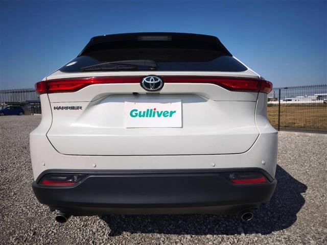 ハリアー Ｓ　純正８インチナビ　バックカメラ　ＥＴＣ　ドラレコ　クルコン　衝突被害軽減装置　オートマチックハイビーム　パーキングサポートブレーキ　ＬＥＤヘッドライト　オートライト　オートエアコン　純正アルミ　禁煙車（15枚目）