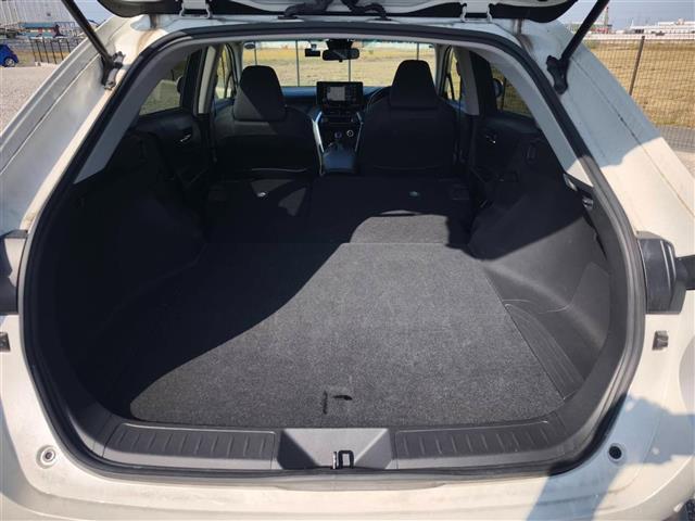 ハリアー Ｓ　純正８インチナビ　バックカメラ　ＥＴＣ　ドラレコ　クルコン　衝突被害軽減装置　オートマチックハイビーム　パーキングサポートブレーキ　ＬＥＤヘッドライト　オートライト　オートエアコン　純正アルミ　禁煙車（29枚目）