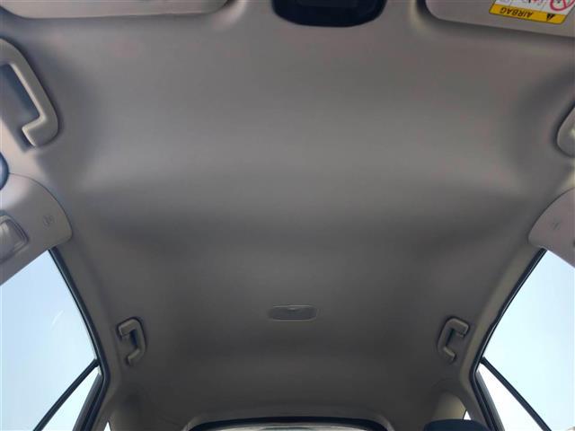 ハリアー Ｓ　純正８インチナビ　バックカメラ　ＥＴＣ　ドラレコ　クルコン　衝突被害軽減装置　オートマチックハイビーム　パーキングサポートブレーキ　ＬＥＤヘッドライト　オートライト　オートエアコン　純正アルミ　禁煙車（30枚目）