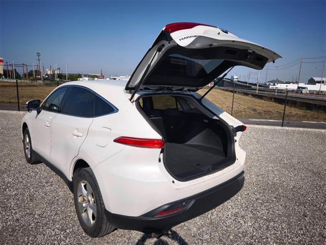 ハリアー Ｓ　純正８インチナビ　バックカメラ　ＥＴＣ　ドラレコ　クルコン　衝突被害軽減装置　オートマチックハイビーム　パーキングサポートブレーキ　ＬＥＤヘッドライト　オートライト　オートエアコン　純正アルミ　禁煙車（33枚目）