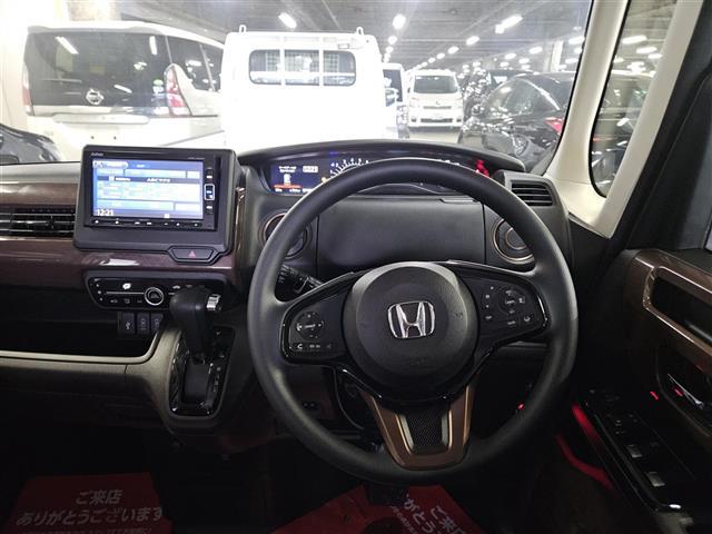 N-BOX G・Lホンダセンシング カッパーブラウンスタイル 禁煙車 バックカメラ アダプティブクルコン エマブレ レーンキープ 前後誤発進抑制 LEDオートライト 純正ナビ フルセグTV ビルトインETC 両側パワースライドドア スマートキー エンジンスイッチ(2枚目)