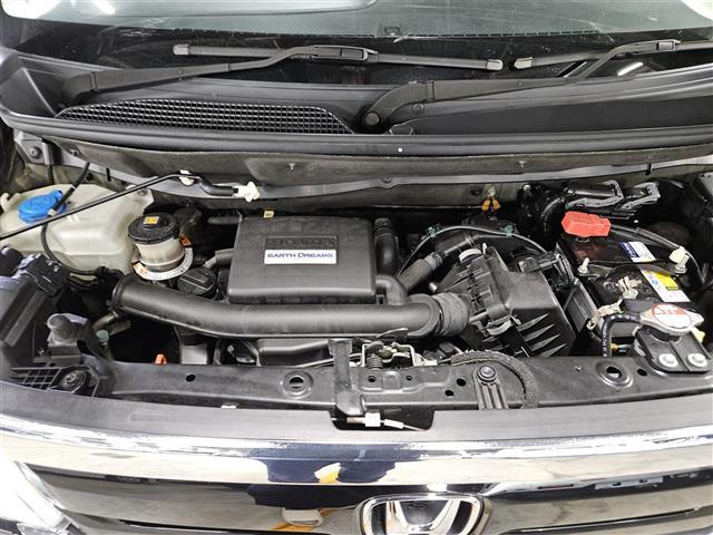 N-BOX G・Lホンダセンシング カッパーブラウンスタイル 禁煙車 バックカメラ アダプティブクルコン エマブレ レーンキープ 前後誤発進抑制 LEDオートライト 純正ナビ フルセグTV ビルトインETC 両側パワースライドドア スマートキー エンジンスイッチ(6枚目)