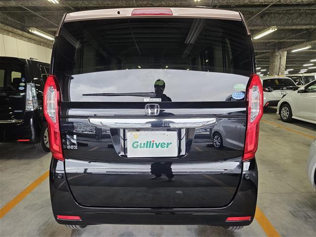 N-BOX G・Lホンダセンシング カッパーブラウンスタイル 禁煙車 バックカメラ アダプティブクルコン エマブレ レーンキープ 前後誤発進抑制 LEDオートライト 純正ナビ フルセグTV ビルトインETC 両側パワースライドドア スマートキー エンジンスイッチ(12枚目)