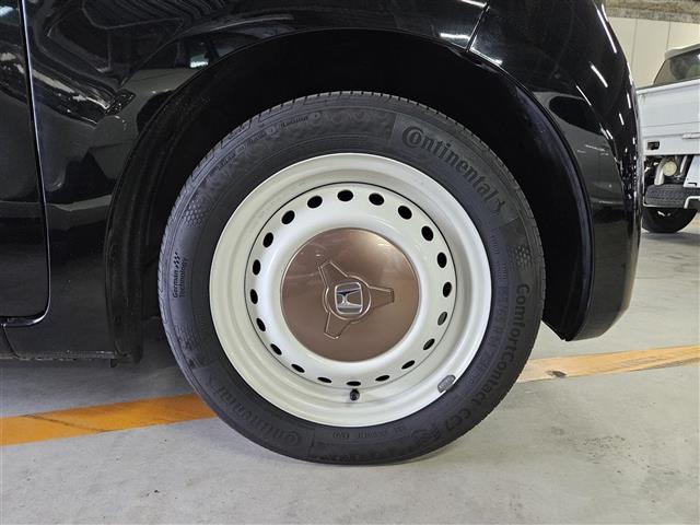 N-BOX G・Lホンダセンシング カッパーブラウンスタイル 禁煙車 バックカメラ アダプティブクルコン エマブレ レーンキープ 前後誤発進抑制 LEDオートライト 純正ナビ フルセグTV ビルトインETC 両側パワースライドドア スマートキー エンジンスイッチ(14枚目)