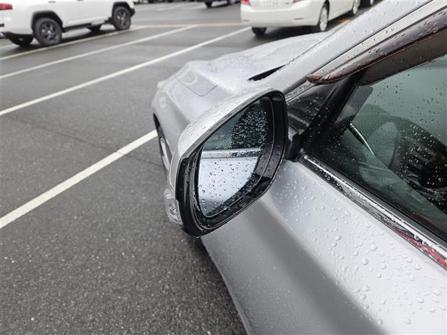 スカイライン ２００ＧＴ－ｔタイプＳＰ　禁煙車　全方位カメラ　ドラレコ　レーダークルコン　エマブレ　レーンキープ　後方車両検知　ＬＥＤヘッドランプ　純正８型ナビ　ビルトインＥＴＣ　黒革シート　前席パワーシート／シートヒーター　スマートキー（31枚目）