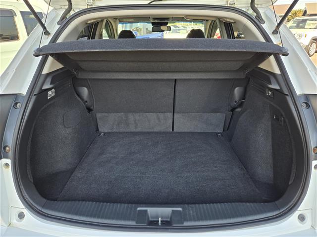 ヴェゼル ハイブリッドＺ　アダプティブクルーズコントロール　パドルシフト　ＥＴＣ　社外ＳＤナビ（ＭＤＶ－Ｚ７０１）　Ｂｌｕｅｔｏｏｔｈオーディオ　フルセグテレビ　バックカメラ　ＭＴモード付きＡＴ　Ｄ＋Ｎ席ヒートシーター（28枚目）