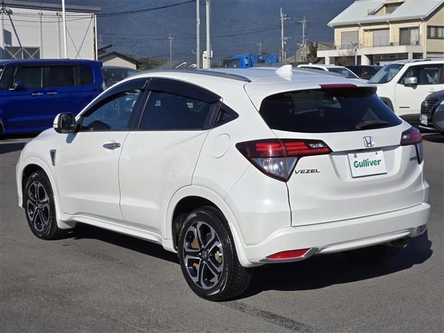 ヴェゼル ハイブリッドＺ　アダプティブクルーズコントロール　パドルシフト　ＥＴＣ　社外ＳＤナビ（ＭＤＶ－Ｚ７０１）　Ｂｌｕｅｔｏｏｔｈオーディオ　フルセグテレビ　バックカメラ　ＭＴモード付きＡＴ　Ｄ＋Ｎ席ヒートシーター（31枚目）