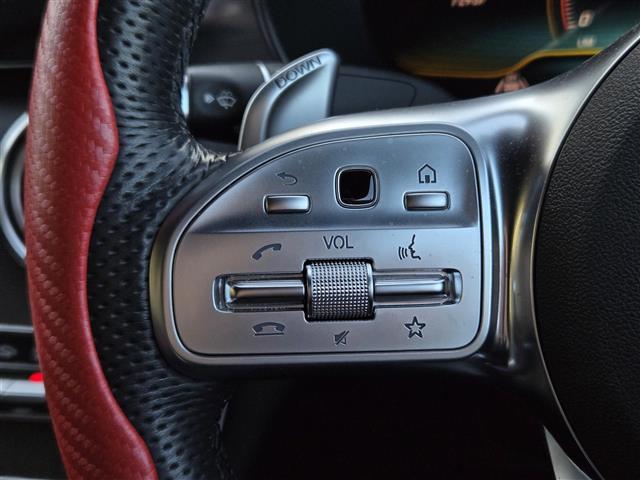 Ｃクラス Ｃ４３　４マチッククーペ　ディストロニック　ツインターボ　４ＷＤ　ムーンルーフ　Ｄ＋Ｎ席シートヒーター　ハンドル支援　パーキングアシスト　純正メモリーナビ　Ｂｌｕｅｔｏｏｔｈオーディオ　純正ドライブレコーダー（4枚目）