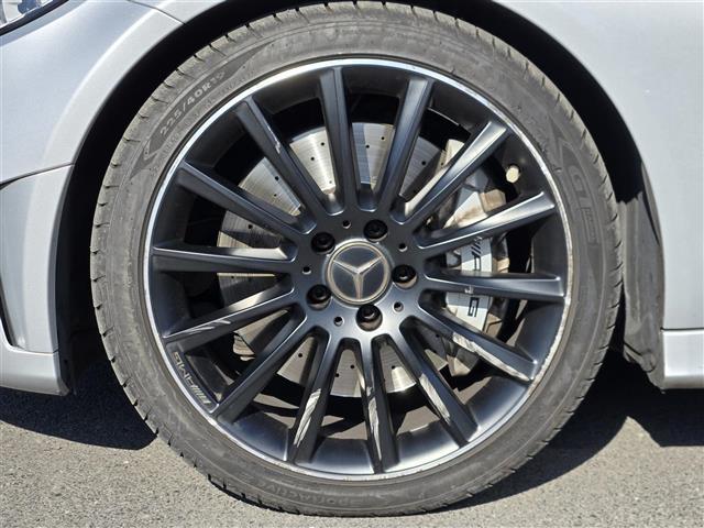 Ｃクラス Ｃ４３　４マチッククーペ　ディストロニック　ツインターボ　４ＷＤ　ムーンルーフ　Ｄ＋Ｎ席シートヒーター　ハンドル支援　パーキングアシスト　純正メモリーナビ　Ｂｌｕｅｔｏｏｔｈオーディオ　純正ドライブレコーダー（39枚目）