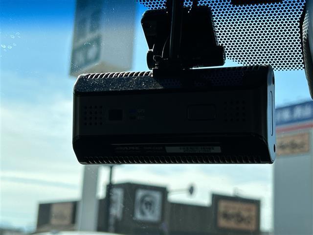 ランドクルーザープラド TZ-G フルタイム4WD サンルーフ バックカメラ レーダークルーズコントロール ETC 前後ドライブレコーダー ナビ ターボ Bluetooth接続 アルパインナビ パワーシート レザーシート ルーフレール(4枚目)