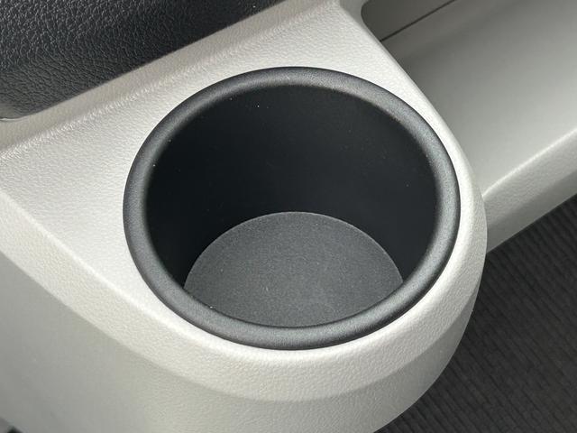 助手席カップホルダー