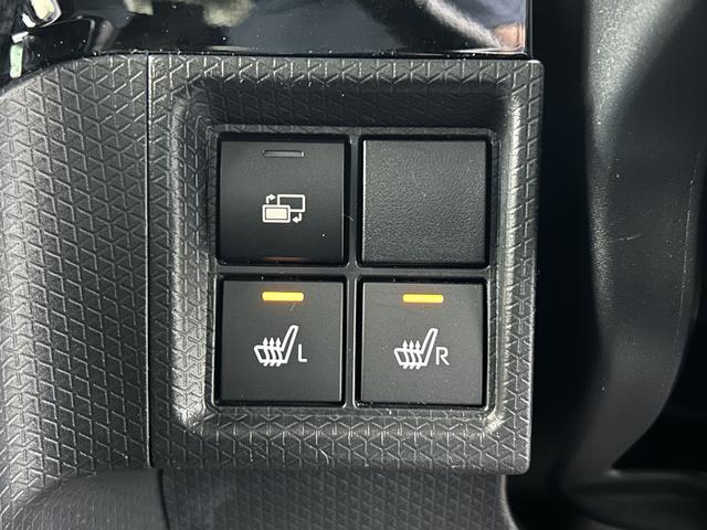 ウインターシーズンには必需品のシートヒーターが付いています。エンジン始動直後に座面、背もたれが温かくなり、快適ドライブが楽しめますよ。