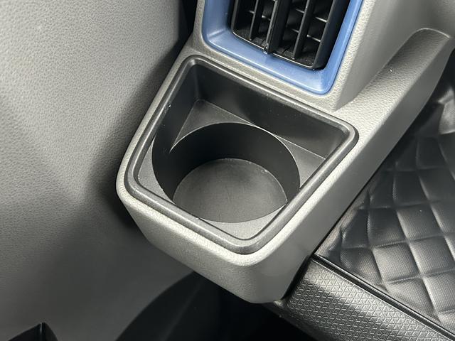 助手席カップホルダー