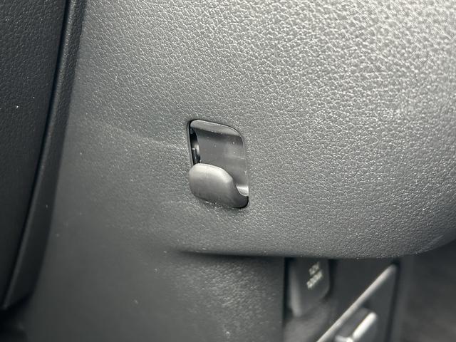 ムーヴキャンバス ストライプスＧターボ　純正７インチナビ　パノラマモニター　保証　新車保証・まごころ保証　１年間・走行距離無制限付き　純正７インチナビ　パノラマモニター　キーフリーシステム　アイドリングストップ　ＬＥＤヘッドランプ　両側電動スライドドア　クルーズコントロール（39枚目）