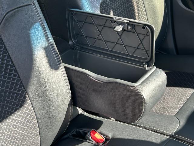 ムーヴ カスタム RS ハイパーリミテッドSAIII 保証 新車保証・まごころ保証 1年間・走行距離無制限付き(34枚目)