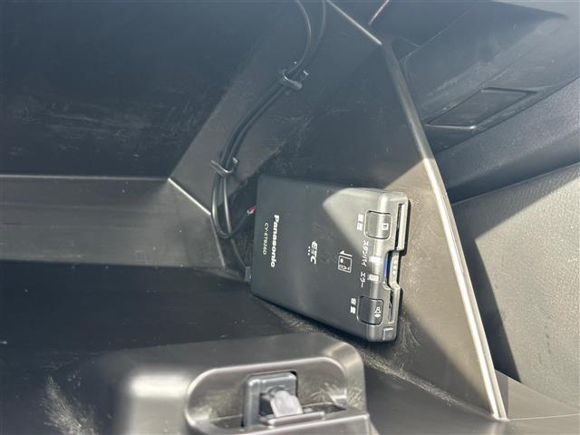 CX-3 15S ツーリング ワンオーナー BOSEサウンドシステム 360度ビューモニター パーキングセンサー CD/DVD/フルセグTV 純正ナビ 衝突軽減ブレーキ BSM 車線逸脱警報システム 電動パーキングブレーキ LED(4枚目)