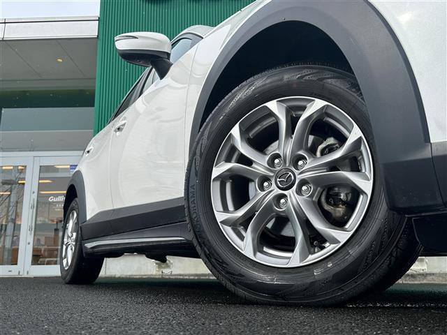 CX-3 15S ツーリング ワンオーナー BOSEサウンドシステム 360度ビューモニター パーキングセンサー CD/DVD/フルセグTV 純正ナビ 衝突軽減ブレーキ BSM 車線逸脱警報システム 電動パーキングブレーキ LED(16枚目)