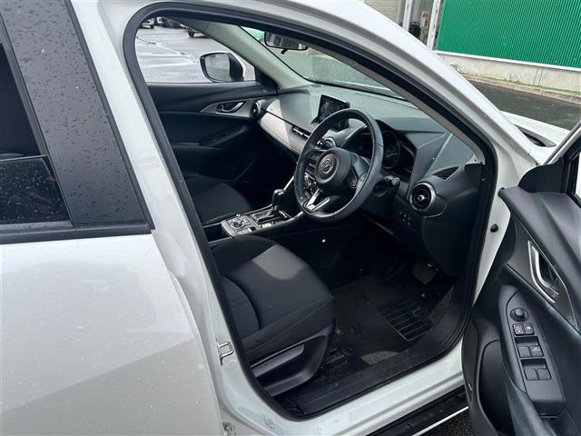 CX-3 15S ツーリング ワンオーナー BOSEサウンドシステム 360度ビューモニター パーキングセンサー CD/DVD/フルセグTV 純正ナビ 衝突軽減ブレーキ BSM 車線逸脱警報システム 電動パーキングブレーキ LED(27枚目)