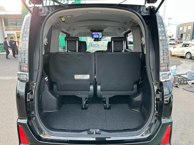 ヴォクシー ハイブリッドZS セーフティセンス アルパインフリップダウンモニター 純正ナビ バックカメラ ETC 両側電動スライドドア LEDヘッドランプ 16インチアルミホイール プリクラッシュセーフティ LDA AHB(34枚目)