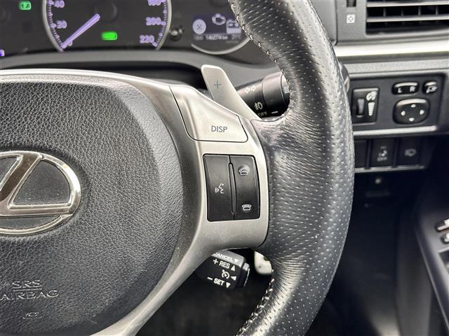 CT CT200h Fスポーツ 後期型ヘッドライト 純正メーカーHDDナビ CD DVD MSV USB AUX フルセグTV バックカメラ 純正17インチAW クルーズコントロール シートヒーター シートリフター スマートキー(9枚目)