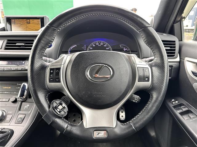 CT CT200h Fスポーツ 後期型ヘッドライト 純正メーカーHDDナビ CD DVD MSV USB AUX フルセグTV バックカメラ 純正17インチAW クルーズコントロール シートヒーター シートリフター スマートキー(21枚目)