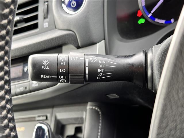 CT CT200h Fスポーツ 後期型ヘッドライト 純正メーカーHDDナビ CD DVD MSV USB AUX フルセグTV バックカメラ 純正17インチAW クルーズコントロール シートヒーター シートリフター スマートキー(22枚目)