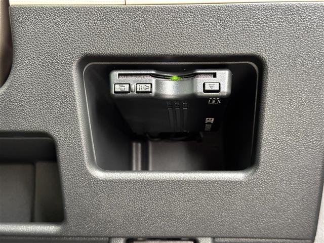 ムーヴキャンバス ＧメイクアップＶＳ　ＳＡＩＩＩ　スマートアシスト３　パノラマモニター　純正８インチナビ　ＥＴＣ　ドライブレコーダー　両側電動スライドドア　ウィンドシールドデアイサー　ＬＥＤヘッドランプ　フォグランプ　オートライト　オートハイビーム（7枚目）