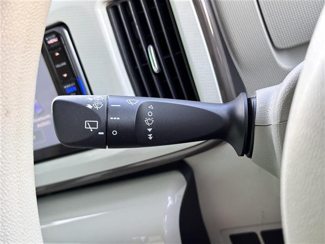 ムーヴキャンバス Ｘメイクアップ　ＳＡＩＩ　スマートアシスト２　衝突回避支援ブレーキ機能　車線逸脱警報機能　誤発進抑制制御機能　先行車発進お知らせ機能　純正ナビ　パノラマモニター　ＥＴＣ　スマートキー　プッシュスタート　アイドリングストップ（22枚目）