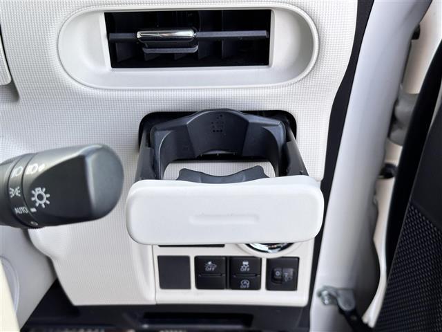 ムーヴキャンバス Ｘメイクアップ　ＳＡＩＩ　スマートアシスト２　衝突回避支援ブレーキ機能　車線逸脱警報機能　誤発進抑制制御機能　先行車発進お知らせ機能　純正ナビ　パノラマモニター　ＥＴＣ　スマートキー　プッシュスタート　アイドリングストップ（23枚目）