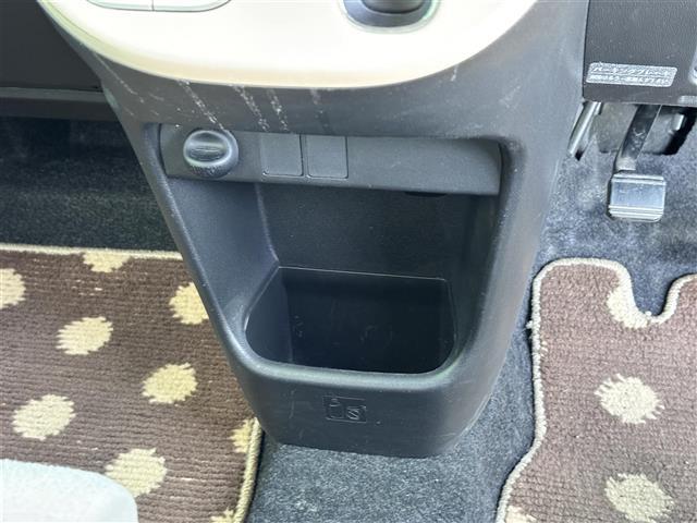 ムーヴキャンバス Ｘメイクアップ　ＳＡＩＩ　スマートアシスト２　衝突回避支援ブレーキ機能　車線逸脱警報機能　誤発進抑制制御機能　先行車発進お知らせ機能　純正ナビ　パノラマモニター　ＥＴＣ　スマートキー　プッシュスタート　アイドリングストップ（25枚目）