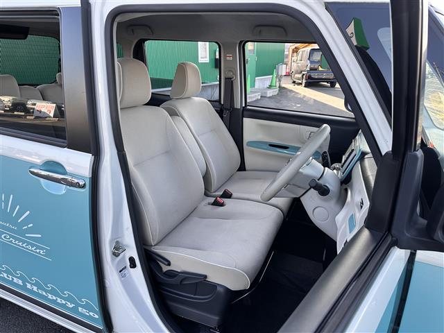 ムーヴキャンバス ＧメイクアップＶＳ　ＳＡＩＩＩ　スマートアシスト３　パノラマモニター　純正ナビ　運転席シートヒーター　両側電動スライドドア　ＬＥＤヘッドランプ　衝突回避支援ブレーキ機能　誤発進抑制制御機能　車線逸脱警報機能　オートハイビーム（14枚目）