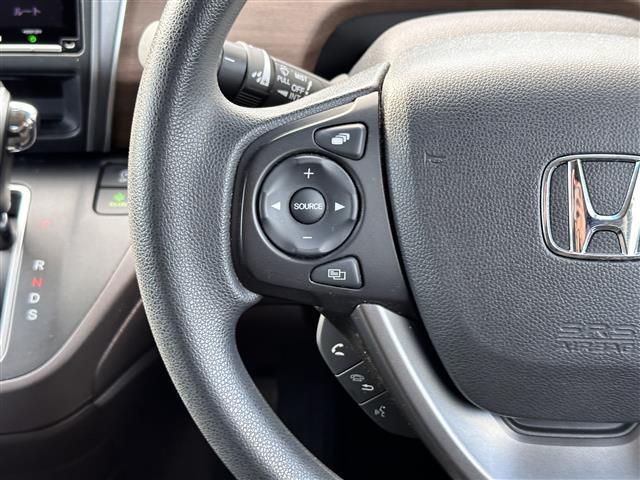 フリード G・ホンダセンシング ホンダセンシング アダプティブクルーズコントロール 純正9インチナビ バックカメラ ETC ドライブレコーダー 両側電動スライドドア シートヒーター Cパッケージ LEDヘッドランプ スマートキー(8枚目)