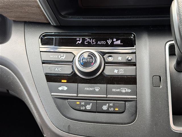 フリード G・ホンダセンシング ホンダセンシング アダプティブクルーズコントロール 純正9インチナビ バックカメラ ETC ドライブレコーダー 両側電動スライドドア シートヒーター Cパッケージ LEDヘッドランプ スマートキー(11枚目)