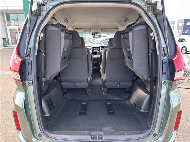 フリード G・ホンダセンシング ホンダセンシング アダプティブクルーズコントロール 純正9インチナビ バックカメラ ETC ドライブレコーダー 両側電動スライドドア シートヒーター Cパッケージ LEDヘッドランプ スマートキー(16枚目)