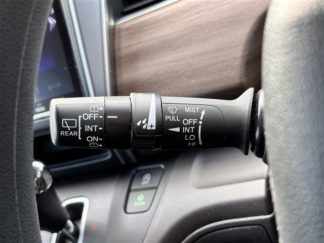 フリード G・ホンダセンシング ホンダセンシング アダプティブクルーズコントロール 純正9インチナビ バックカメラ ETC ドライブレコーダー 両側電動スライドドア シートヒーター Cパッケージ LEDヘッドランプ スマートキー(22枚目)