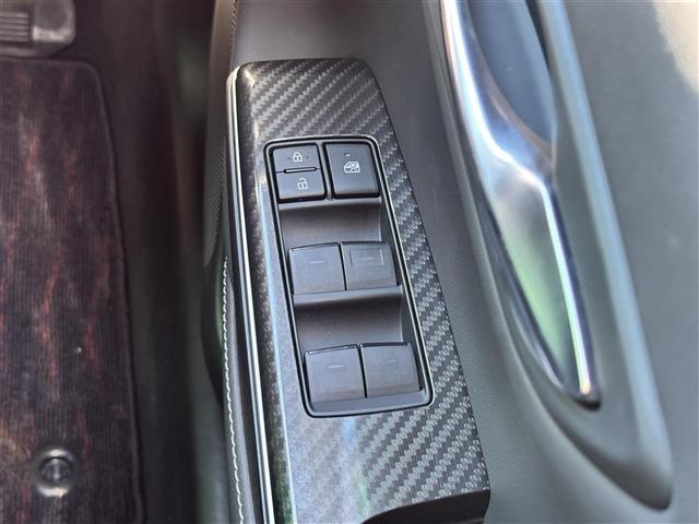 クラウンハイブリッド RSアドバンス TRDエアロ セーフティパッケージプラス セーフティセンス レザーシートパッケージ 純正ナビ パノラミックビューモニター ETC2.0 ドライブレコーダー 本革シート シートヒーター/ベンチレーション(24枚目)