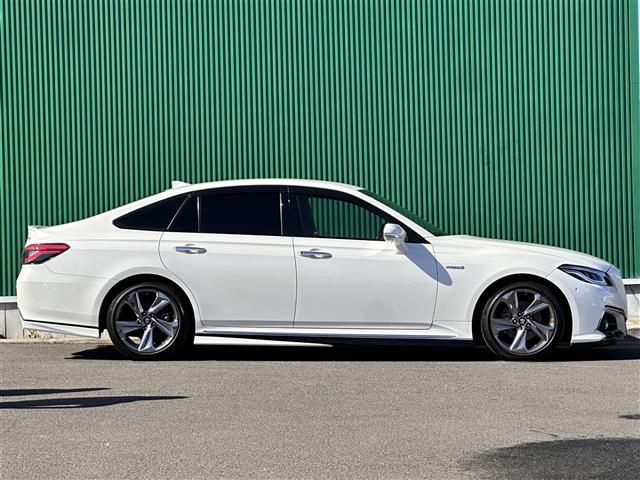 クラウンハイブリッド RSアドバンス TRDエアロ セーフティパッケージプラス セーフティセンス レザーシートパッケージ 純正ナビ パノラミックビューモニター ETC2.0 ドライブレコーダー 本革シート シートヒーター/ベンチレーション(35枚目)