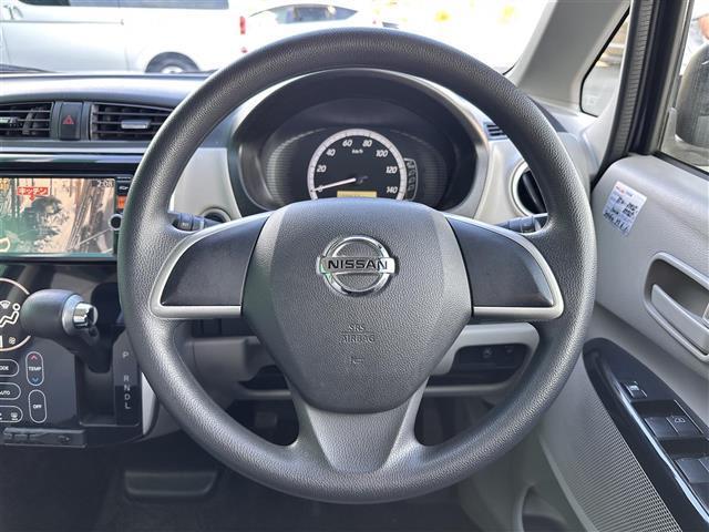 デイズ X アラウンドビューモニター 純正ナビ フルセグTV Bluetooth CD DVD シートヒーター 純正エンジンスターター プッシュスタート ウインカー付き電動格納ミラー アイドリングストップ(8枚目)