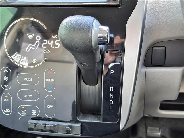 デイズ X アラウンドビューモニター 純正ナビ フルセグTV Bluetooth CD DVD シートヒーター 純正エンジンスターター プッシュスタート ウインカー付き電動格納ミラー アイドリングストップ(11枚目)