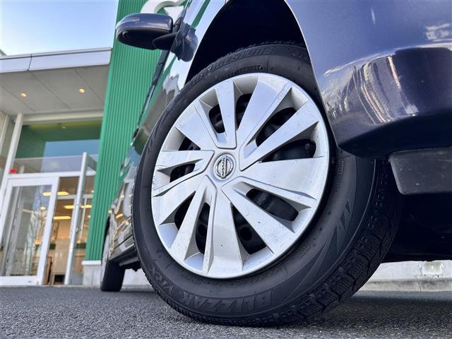 デイズ X アラウンドビューモニター 純正ナビ フルセグTV Bluetooth CD DVD シートヒーター 純正エンジンスターター プッシュスタート ウインカー付き電動格納ミラー アイドリングストップ(17枚目)