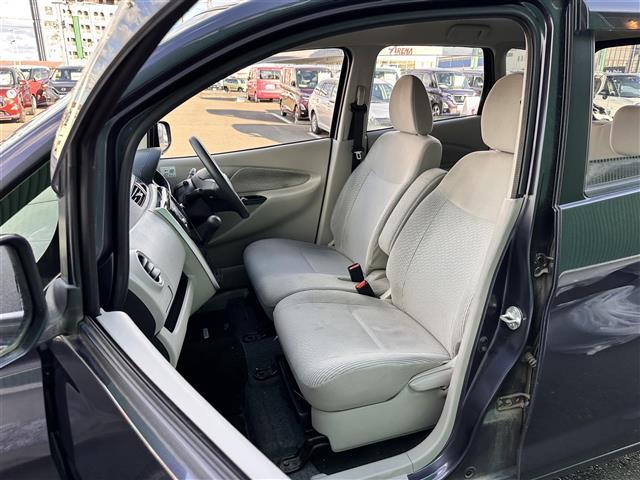 デイズ X アラウンドビューモニター 純正ナビ フルセグTV Bluetooth CD DVD シートヒーター 純正エンジンスターター プッシュスタート ウインカー付き電動格納ミラー アイドリングストップ(29枚目)