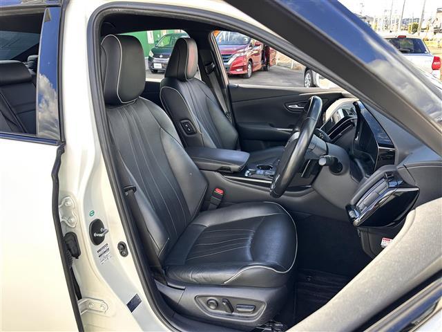 クラウンハイブリッド RSアドバンス モデリスタフルエアロ セーフティセンス レーダークルーズコントロール デジタルインナーミラー 純正ナビ バックカメラ ETC2.0 ドライブレコーダー 本革シート シートヒーター/ベンチレーション(14枚目)