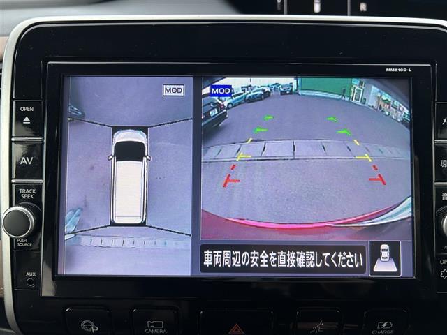 セレナ e-パワー ハイウェイスターV プロパイロット セーフティパックB プレミアムインテリア 純正フリップダウンモニター 純正9インチナビ アラウンドビューモニター インテリジェントルームミラー シートヒーター 両側電動スライドドア(5枚目)