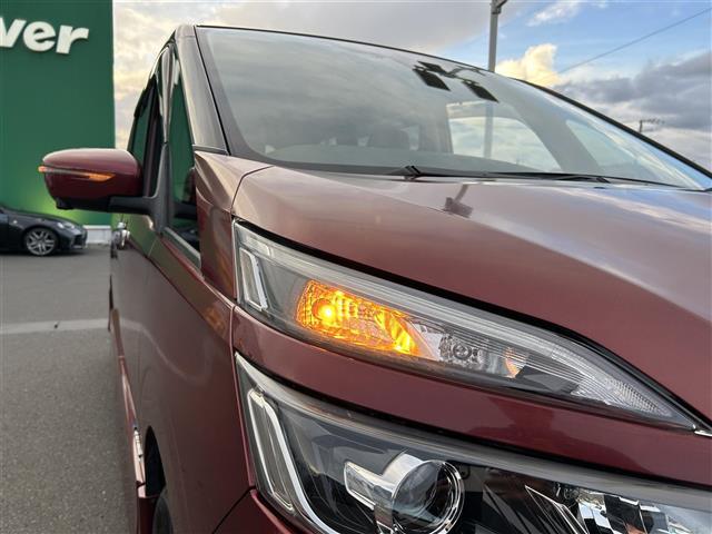 セレナ e-パワー ハイウェイスターV プロパイロット セーフティパックB プレミアムインテリア 純正フリップダウンモニター 純正9インチナビ アラウンドビューモニター インテリジェントルームミラー シートヒーター 両側電動スライドドア(38枚目)