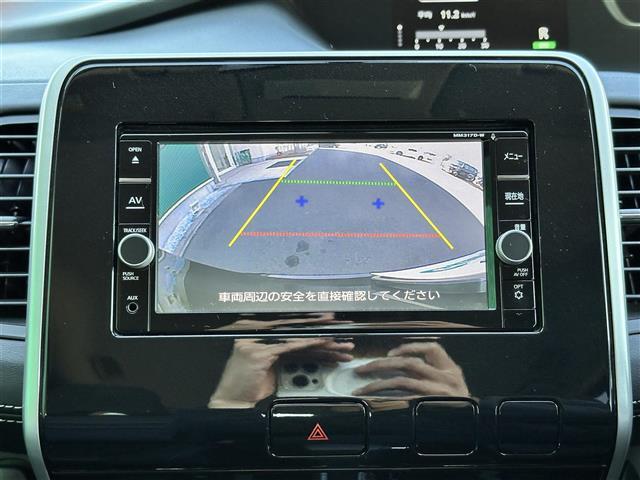 セレナ ハイウェイスター　Ｖセレクション　ワンオーナー　エマージェンシーブレーキ　純正ナビ　ＣＤ／ＤＶＤ／Ｂｌｕｅｔｏｏｔｈ／フルセグＴＶ　バックカメラ　両側パワースライドドドア　純正１６インチＡＷ　社外ＧＰＳレーダー　クルーズコントロール（4枚目）