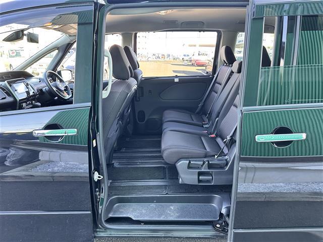 セレナ ハイウェイスター　Ｖセレクション　ワンオーナー　エマージェンシーブレーキ　純正ナビ　ＣＤ／ＤＶＤ／Ｂｌｕｅｔｏｏｔｈ／フルセグＴＶ　バックカメラ　両側パワースライドドドア　純正１６インチＡＷ　社外ＧＰＳレーダー　クルーズコントロール（31枚目）