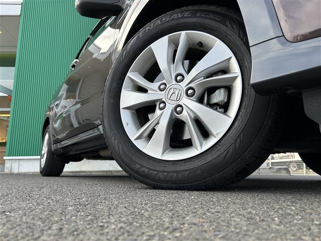 ヴェゼル ハイブリッドＸ・ホンダセンシング　ホンダセンシング　アダプティブクルーズコントロール　純正ナビ　バックカメラ　ＥＴＣ　ドライブレコーダー　純正エンジンスターター　ＬＥＤヘッドランプ　純正１６インチアルミホイール　フォグランプ（17枚目）