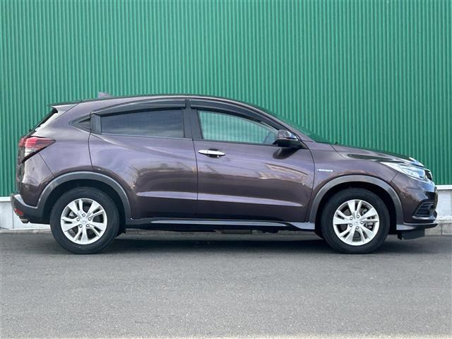 ヴェゼル ハイブリッドＸ・ホンダセンシング　ホンダセンシング　アダプティブクルーズコントロール　純正ナビ　バックカメラ　ＥＴＣ　ドライブレコーダー　純正エンジンスターター　ＬＥＤヘッドランプ　純正１６インチアルミホイール　フォグランプ（35枚目）